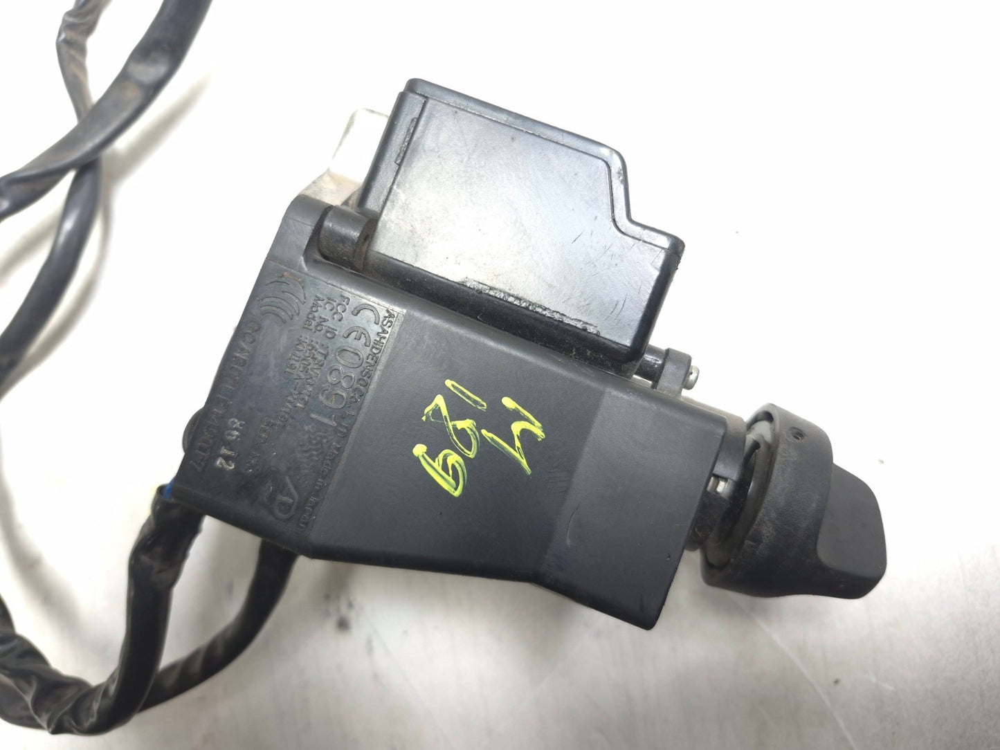 2009 Kawasaki Concours 14 Zg1400 Ignition Lock Switch OEM