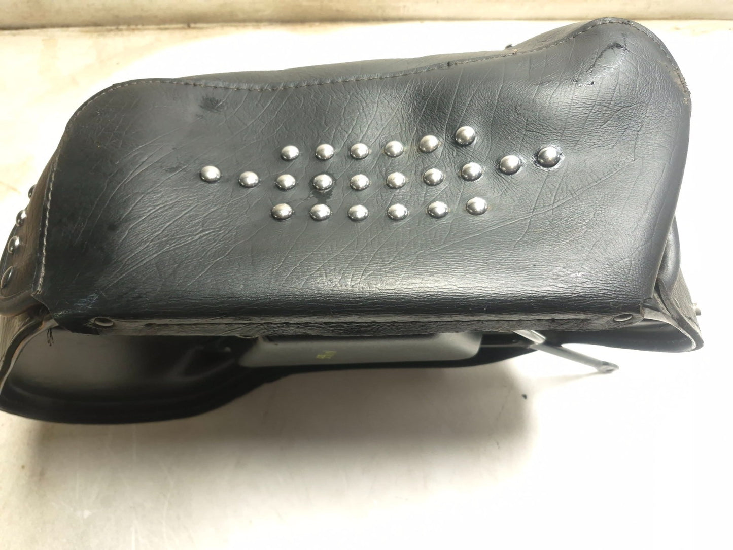 2004 Harley-davidson Softail Flstc Left Saddlebag Leather OEM
