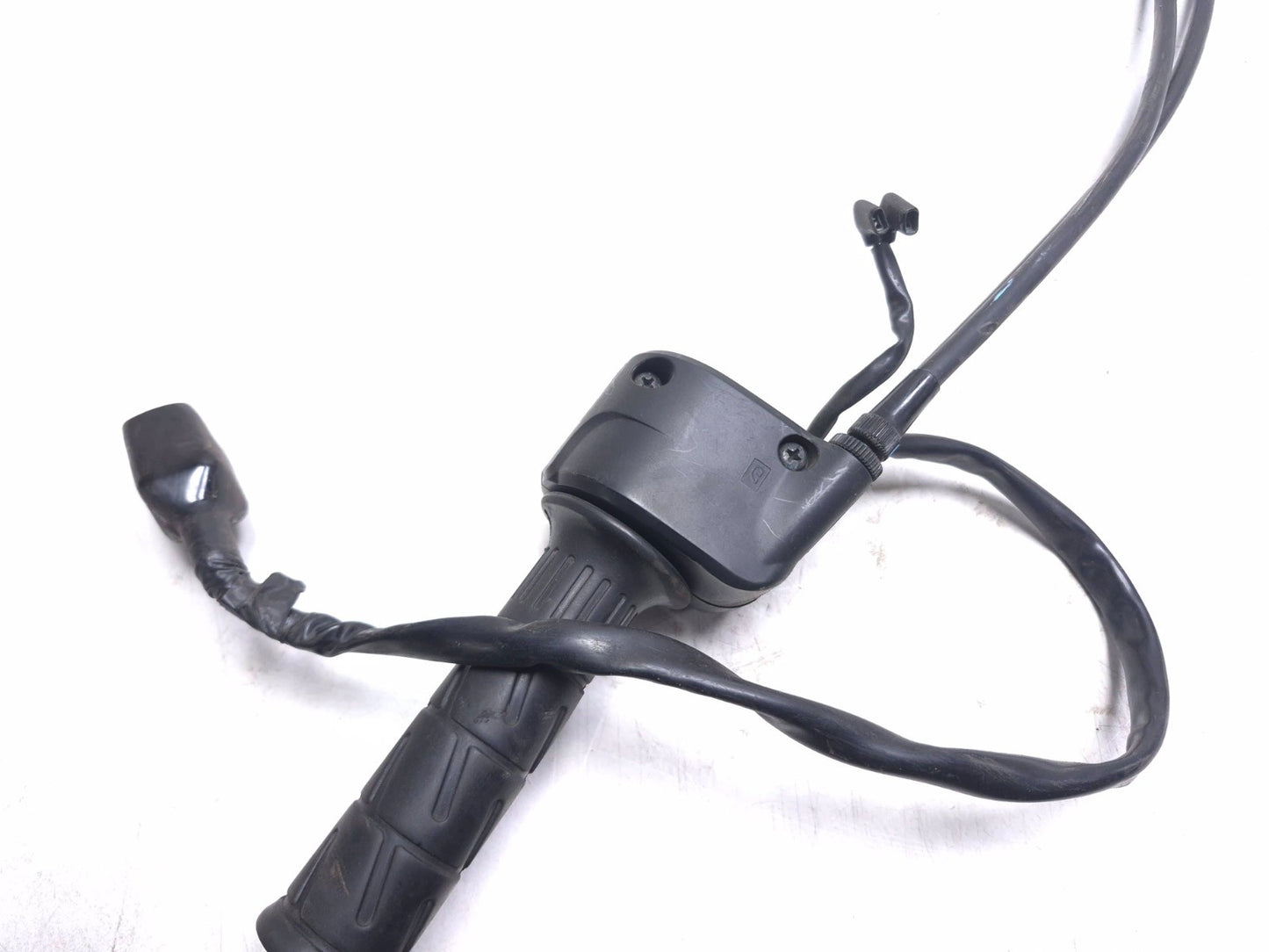 2023 Kawasaki Er400 Z400 Right Handlebar Kill Of Start Switch Throttle Grip OEM