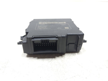 2009 - 2012 Audi A4 S4 Sedan Tire Pressure Control Module Tpm OEM