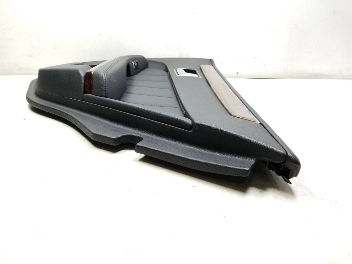 10-13 Mercedes W212 E350 E500 E550 Door Panel Trim Rear Passenger Side Right OEM