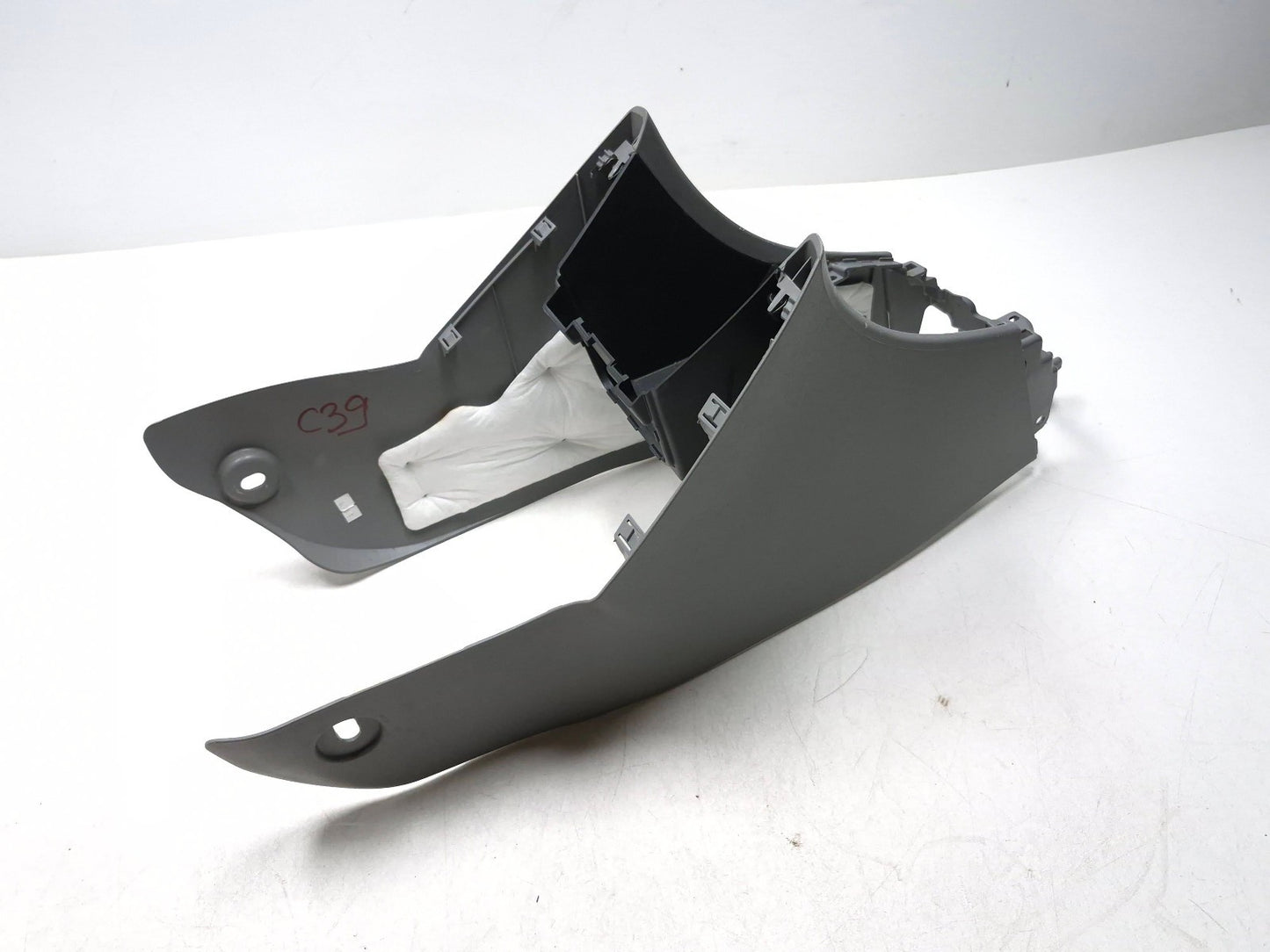 2014 Hyundai Accent OEM Center Console Floor Tray Trim 84612-1r000