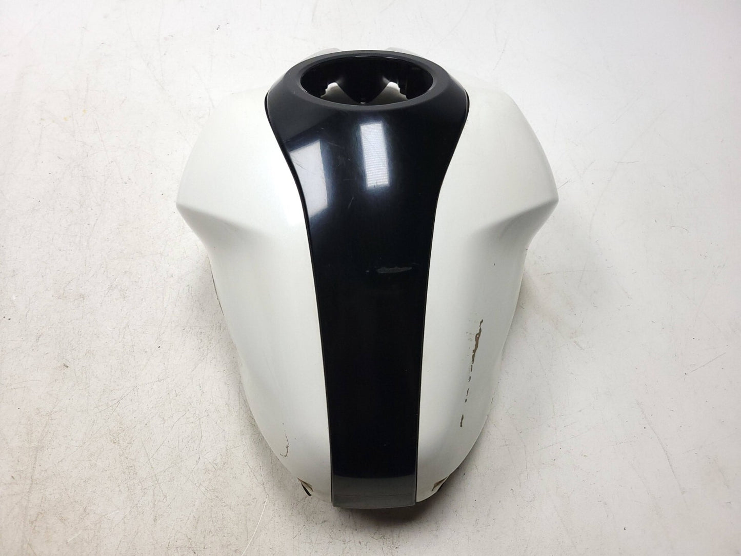 2015 - 2018 Yamaha Yzf-r3 Yzfr3 Gas Tank Fuel Cell Cover Fairing Cowl OEM