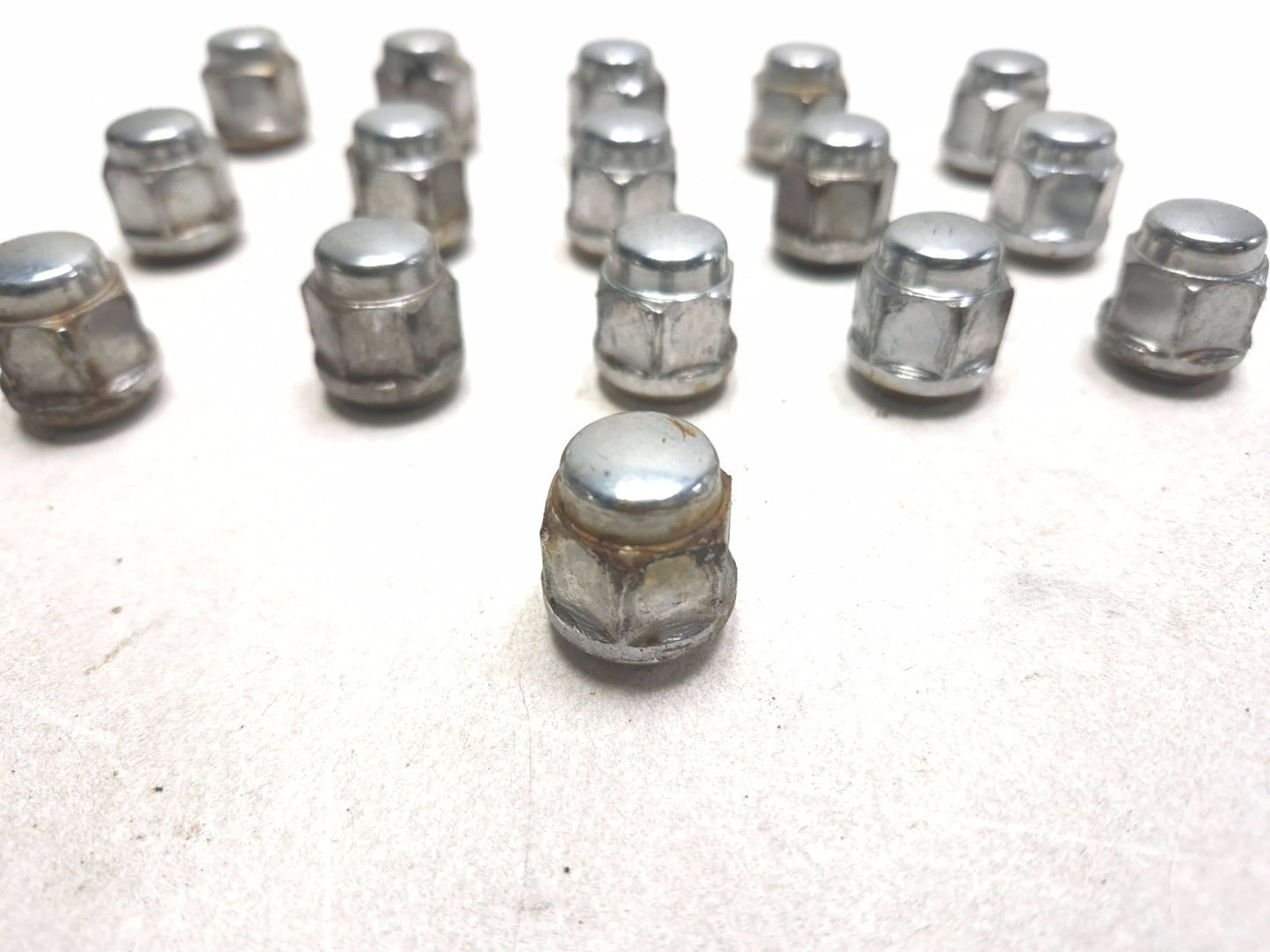 2007 Honda Fit Wheel Lug Nut 16pcs OEM
