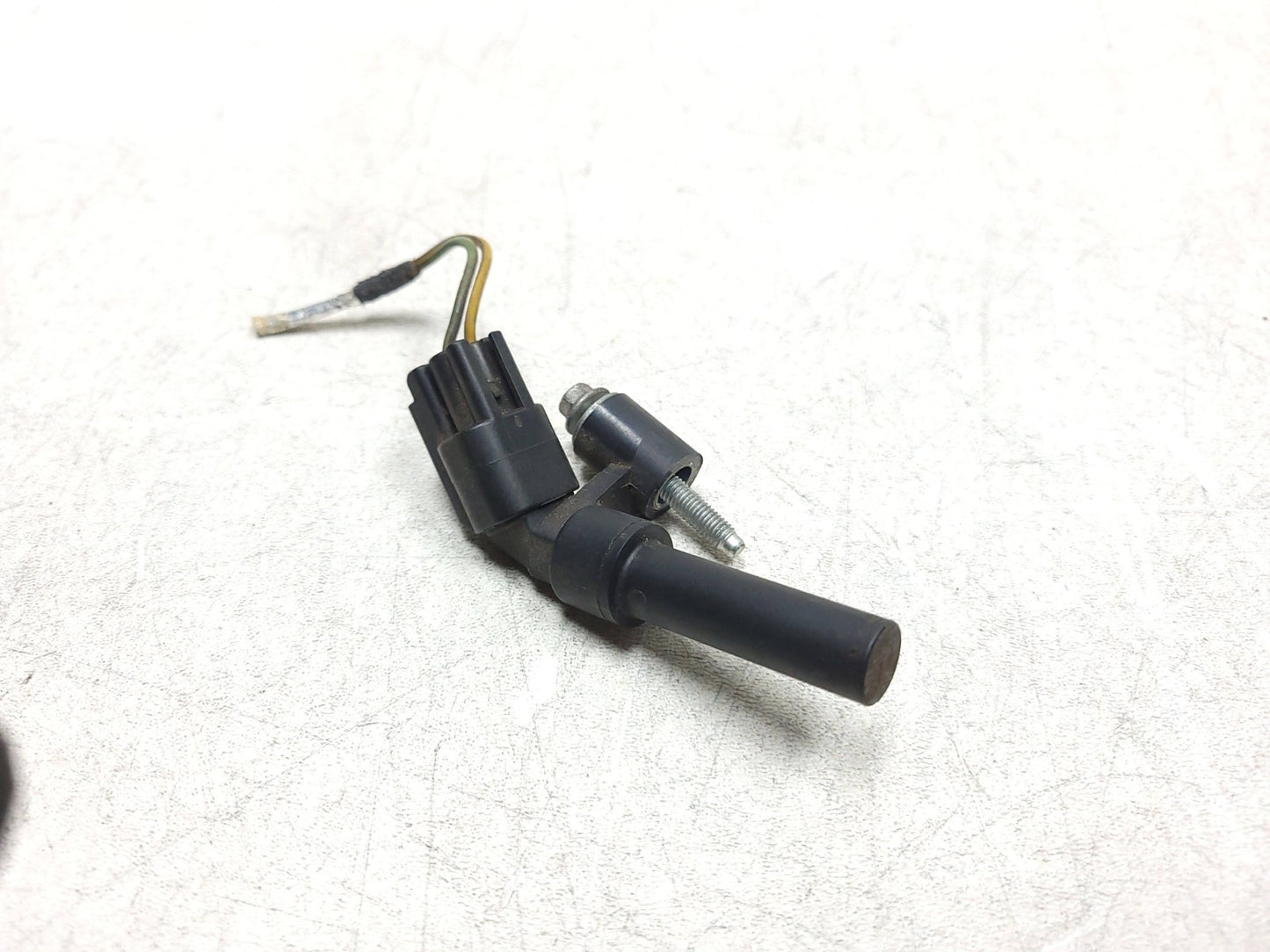 2010 Lincoln MKT Camshaft & Crankshaft Position Sensor Pair OEM