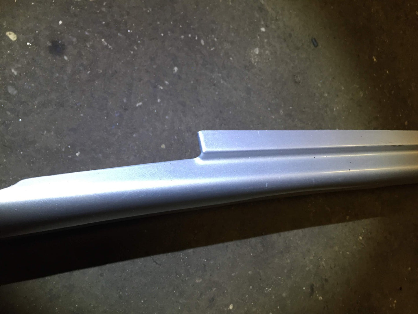 2004 Mercedes Benz Ml350 Skirt Rocker Panel Molding Right Passenger Side OEM