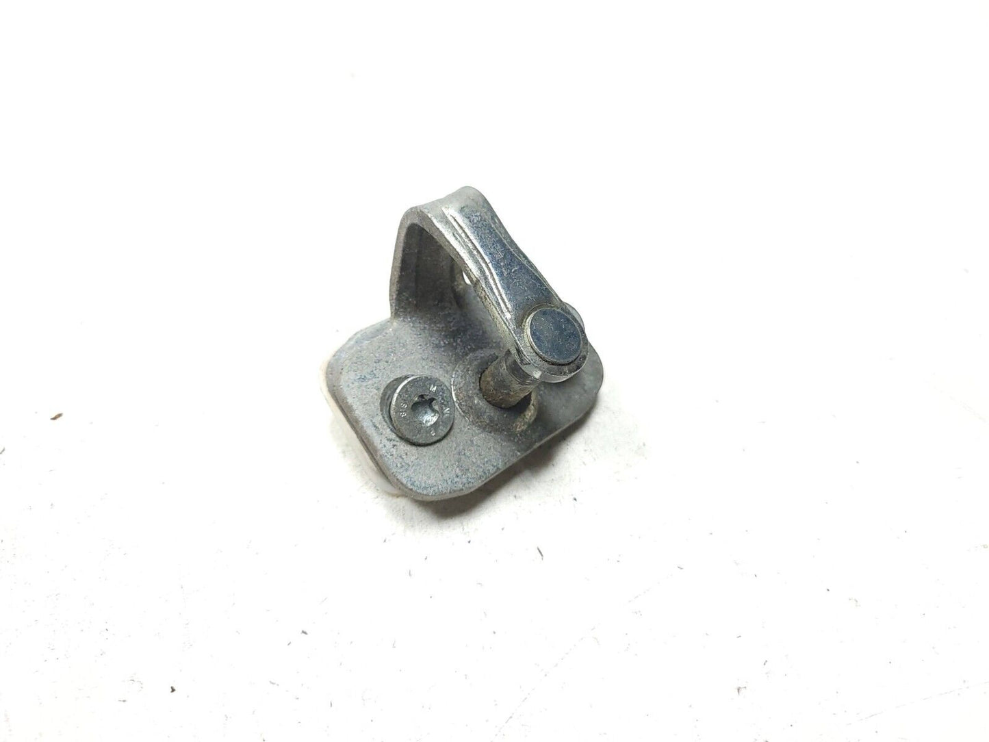 10-14 Chevrolet Suburban Door Hinge Passenger Side Right OEM
