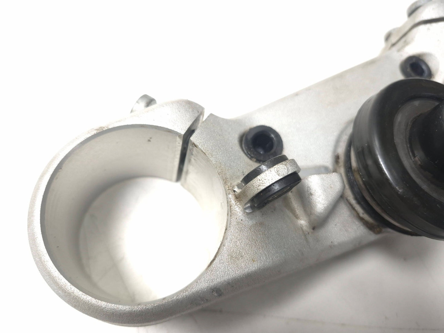 2018 Husqvarna Svartpilen 401 Front Fork Lower Triple Tree Clamp OEM