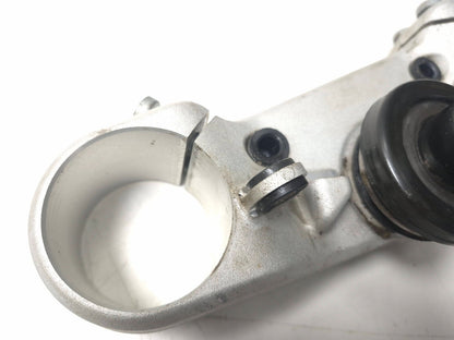 2018 Husqvarna Svartpilen 401 Front Fork Lower Triple Tree Clamp OEM