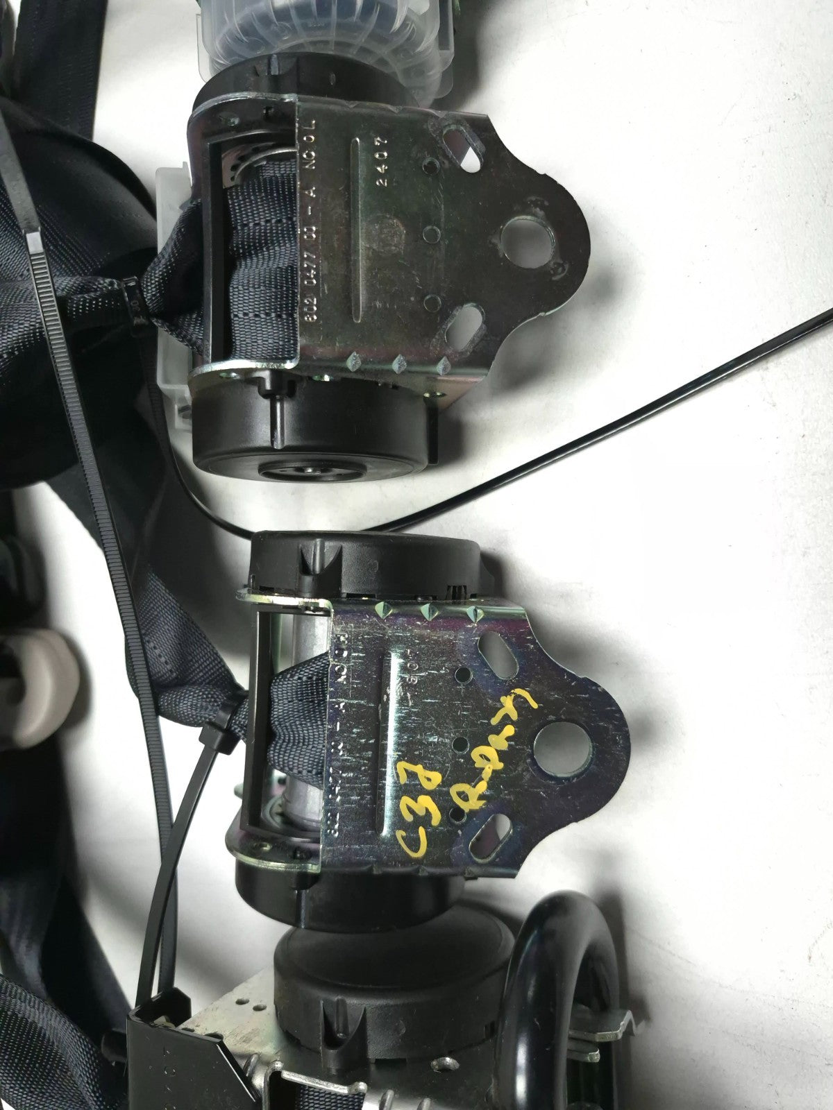 2011 Nissan Juke Seat Belt Retractor 5pcs OEM