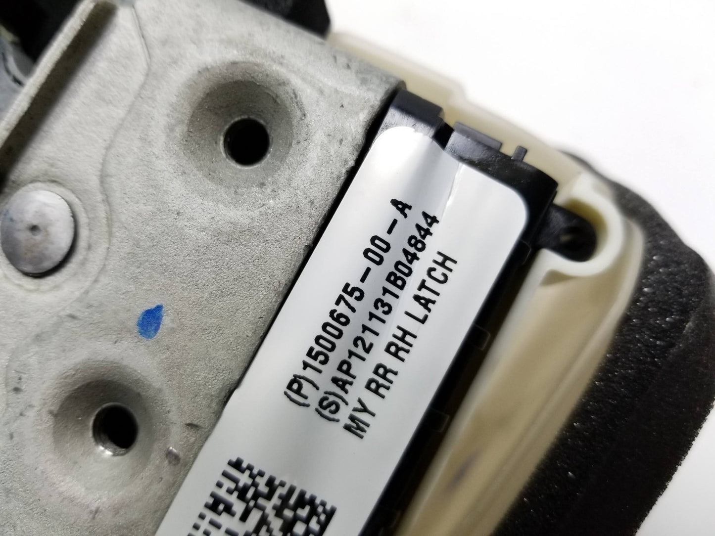 2021 Tesla Model 3 Rear Door Lock Latch Actuator Passenger Side Rigth OEM