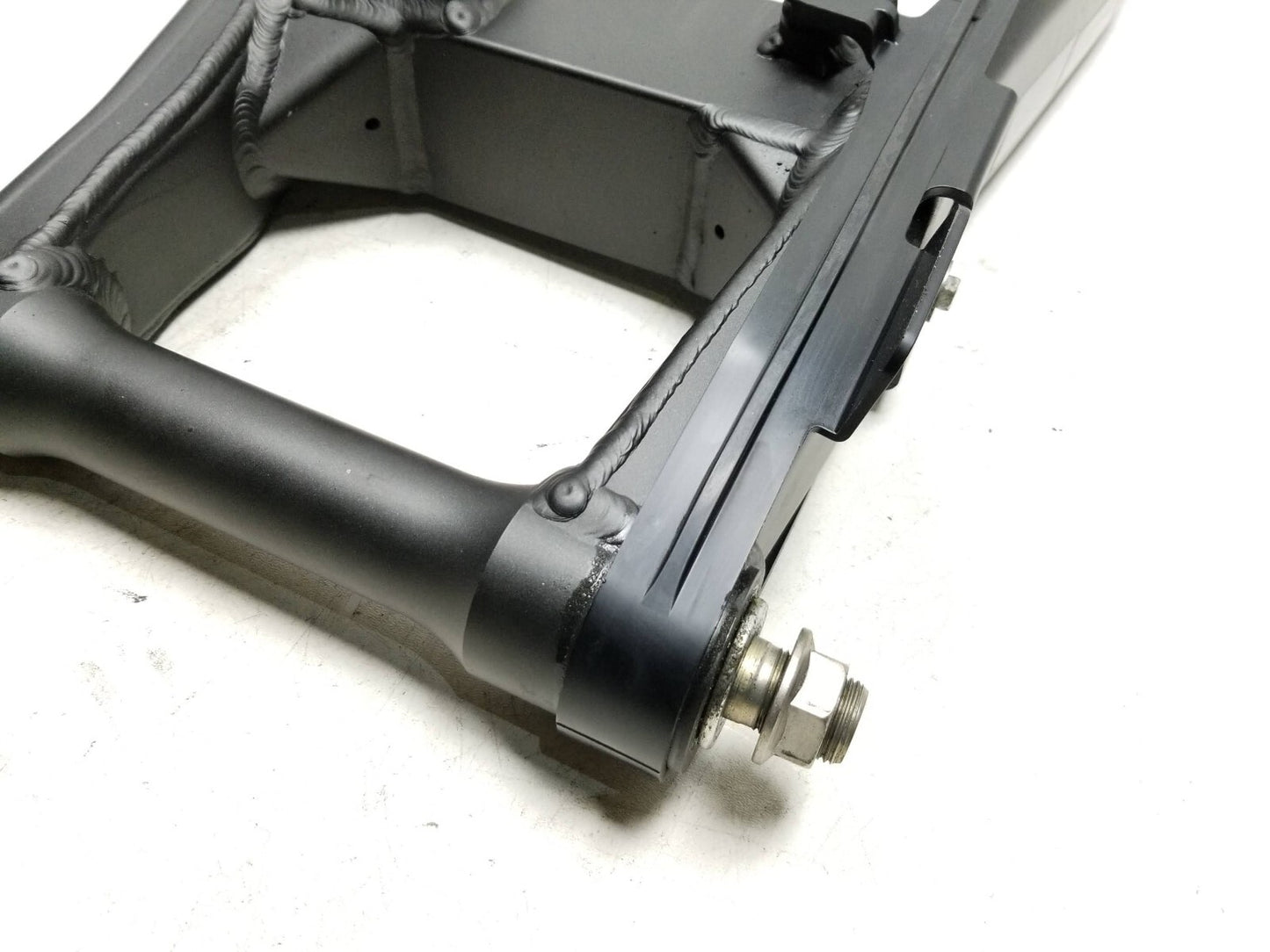 2015-2018 Kawasaki Klz1000 Versys 1000 Rear Swingarm  OEM