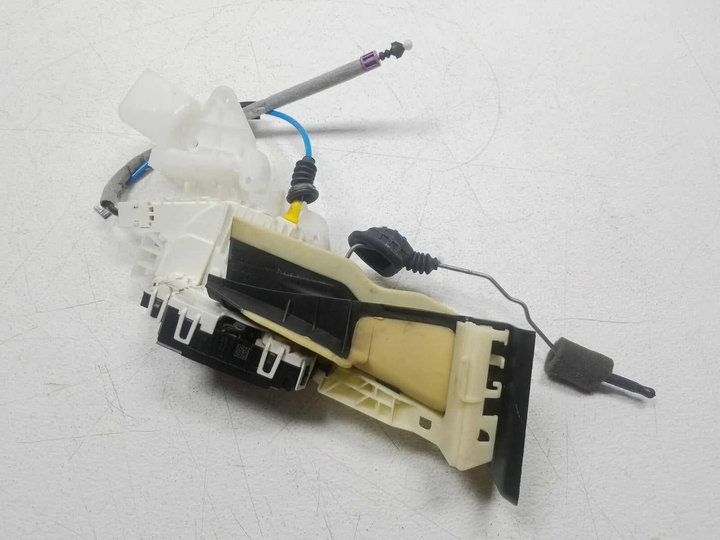 2014 Mercedes E350 Front Driver Door Lock Latch Actuator OEM