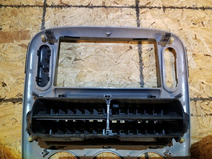 02 03 04 05 Ford Explorer Radio A/c Heater Control Dash Bezel OEM #130