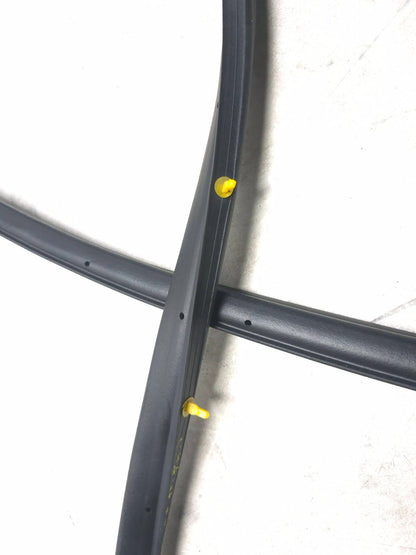 2019 Hyundai Kona Front Door Weatherstrip Seal Passenger Side Right 5pcs OEM
