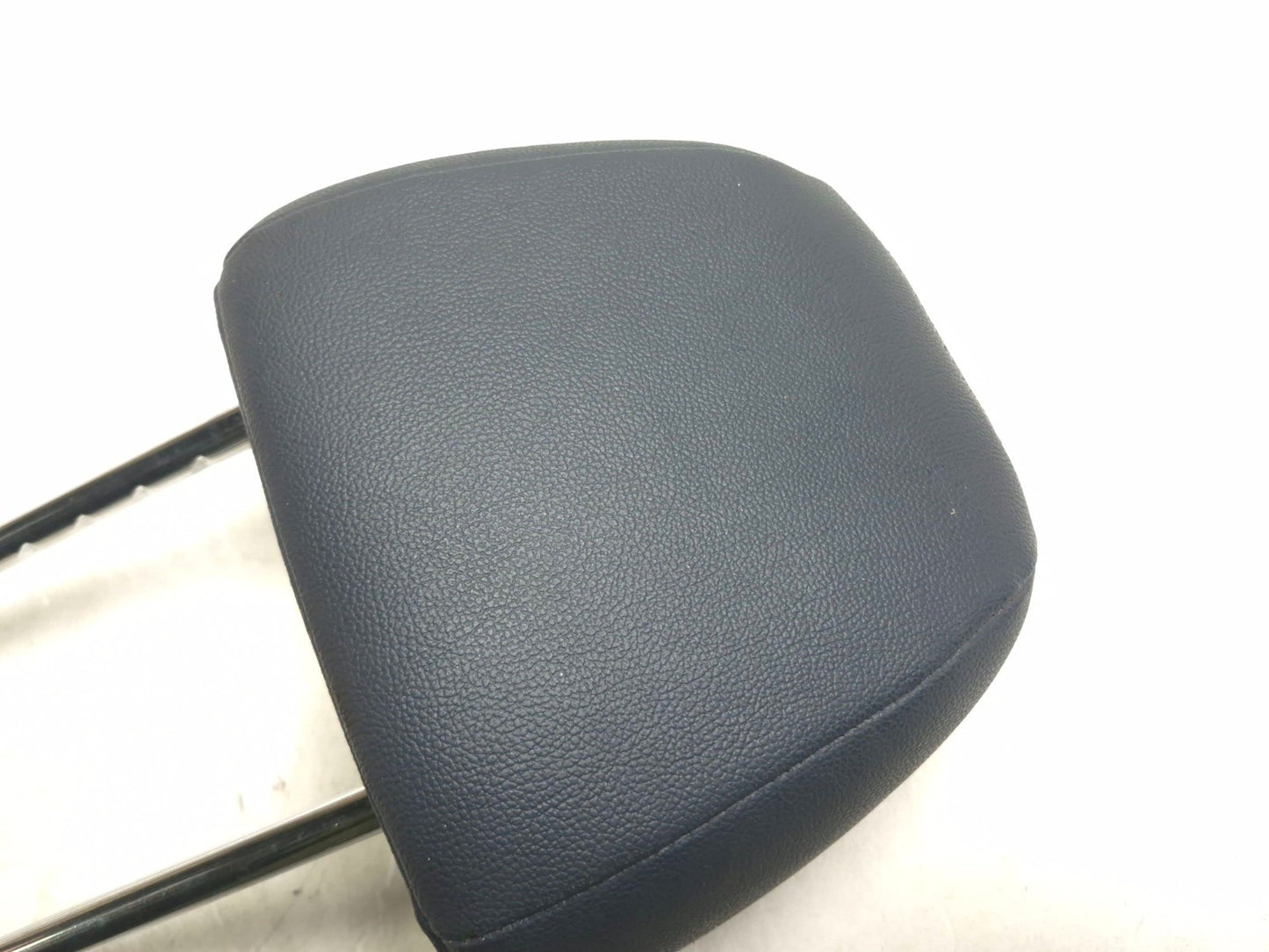 2014 Hyundai Elantra Gt Front Passenger Seat Headrest OEM