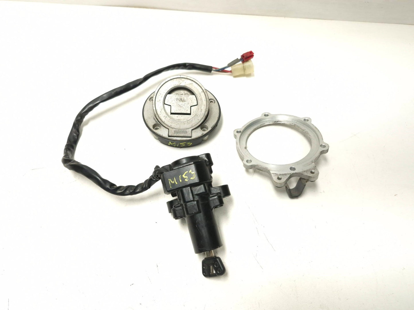 2004 Yamaha Fz6 S Ignition Switch Lock & Lock Fuel Cap & Seat Lock Set OEM