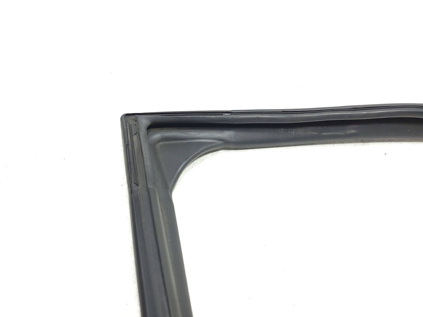 11-15 Subaru Impreza Front Door Wheatherstrip Seal Passenger Side OEM Sedan