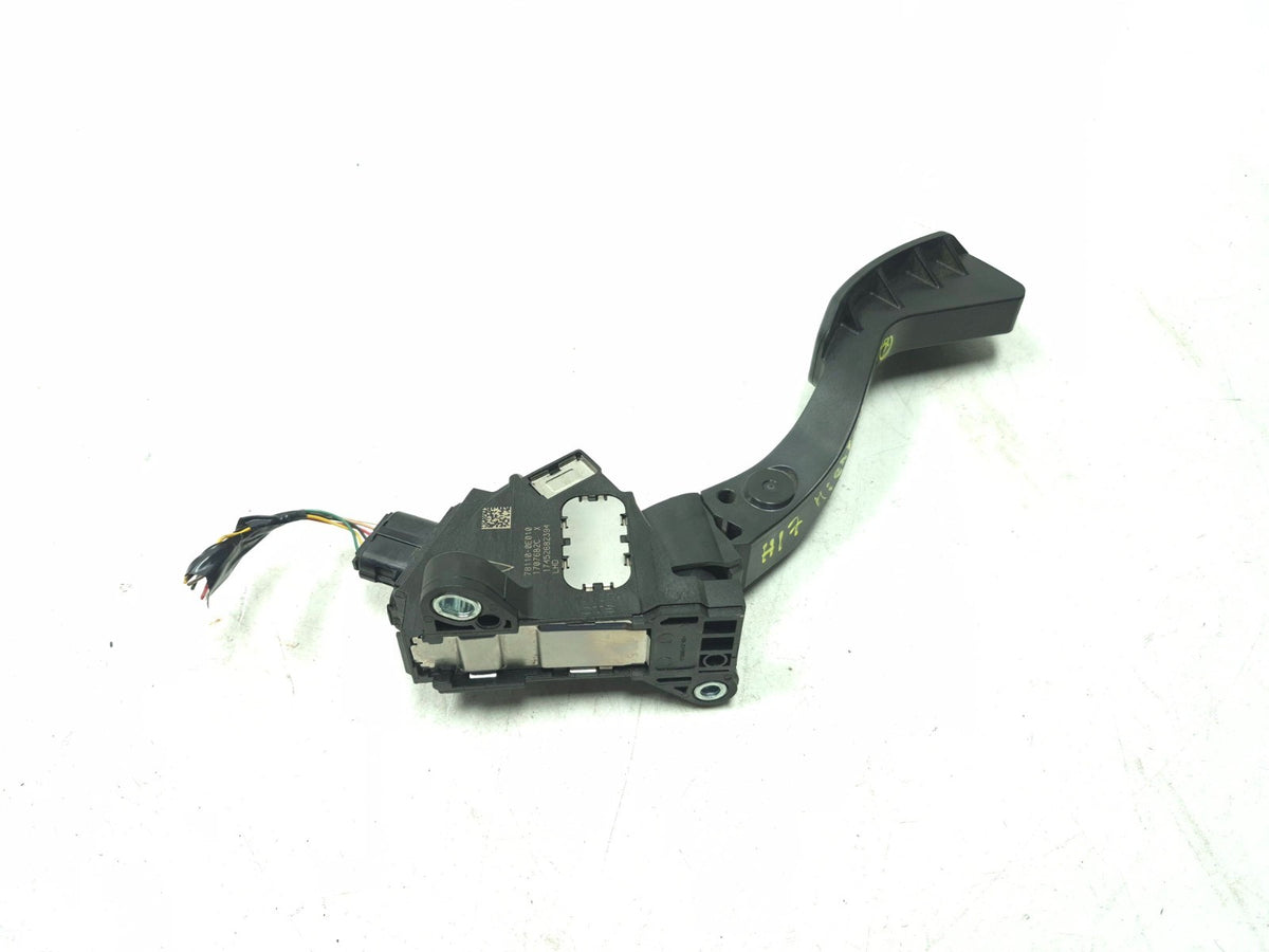 2017 Toyota Highlander Gas Pedal Accelerator 78110-0e010 OEM