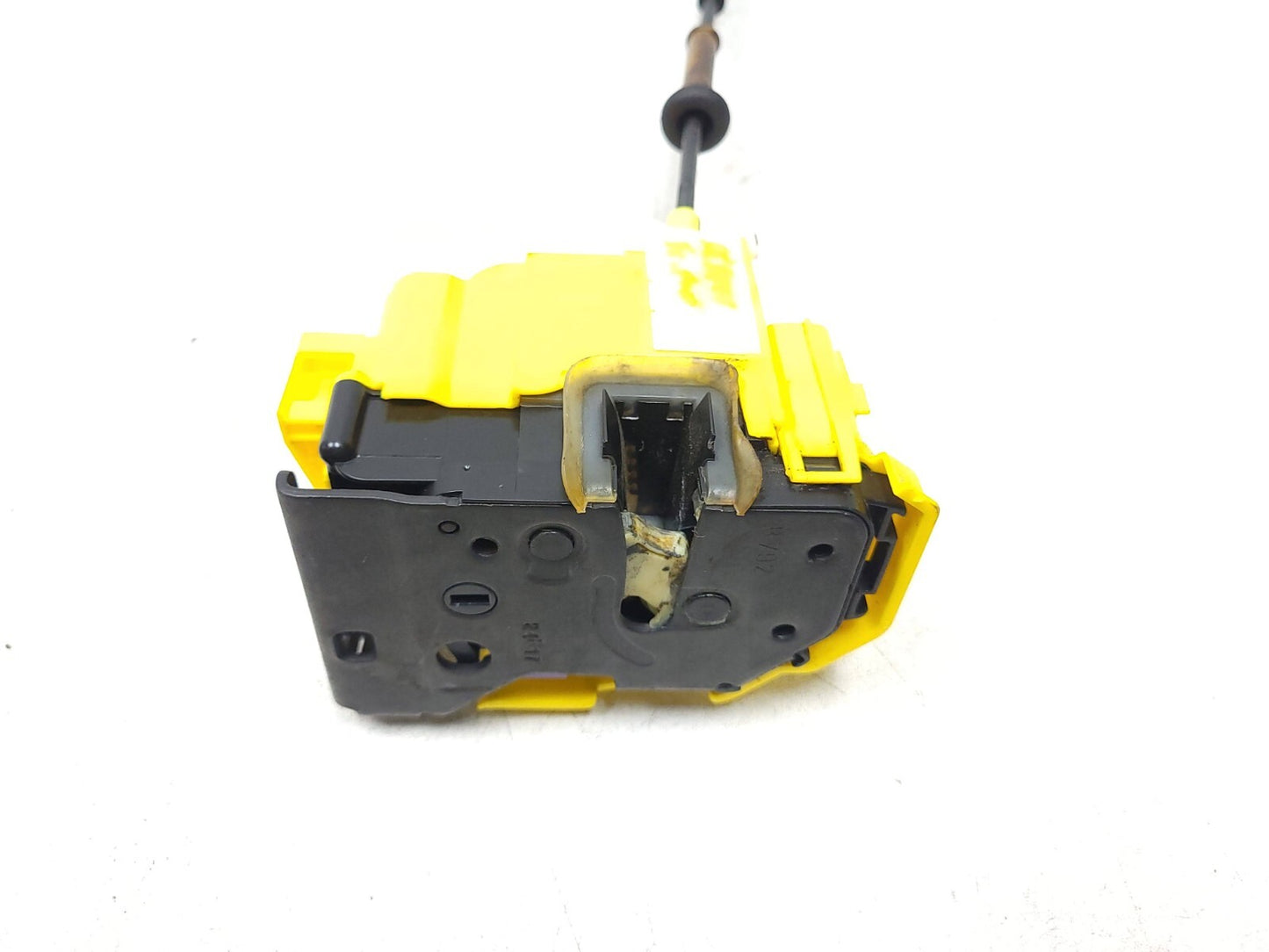2018 Alfa Romeo Stelvio Door Lock Actuator Front Passenger Side Right OEM