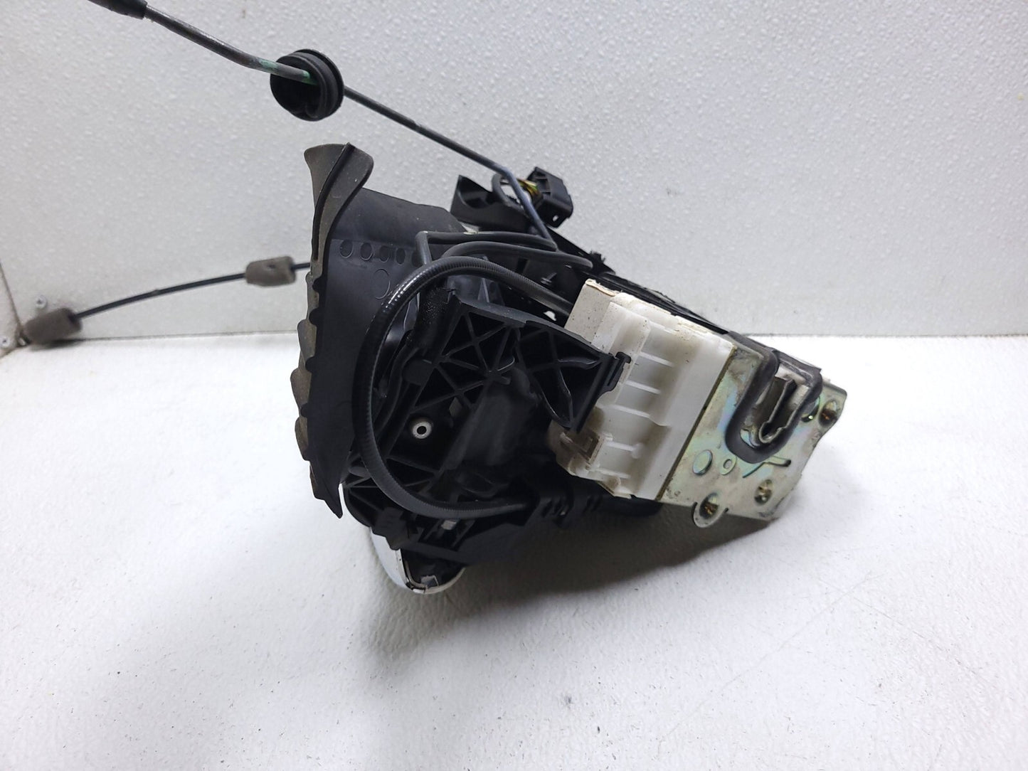 2007 Mercedes Ml500 Exterior Door Handle Front Driver Side Left OEM
