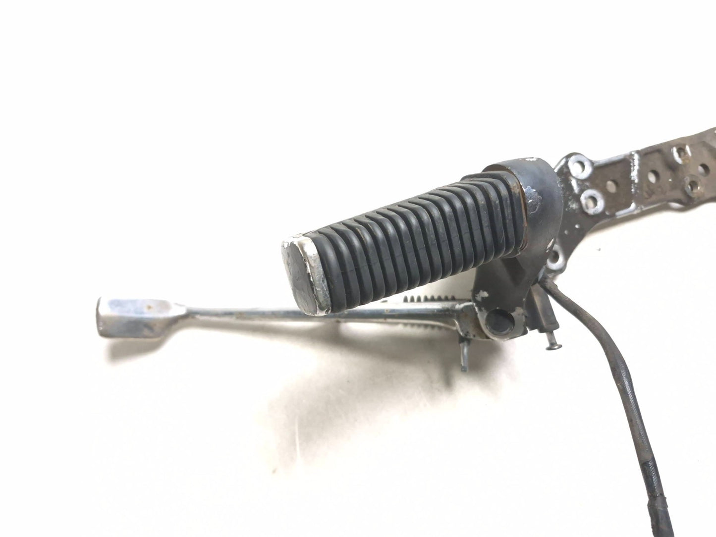 1993 Suzuki Vs800 Intruder 800 Front Foot Peg & Mount W/ Kickstand  OEM