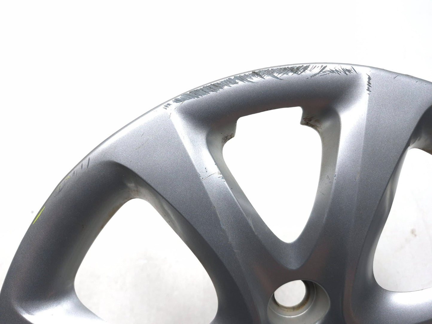 2014 Hyundai Accent Wheel Cover Hub Cap Assembly 3pcs OEM