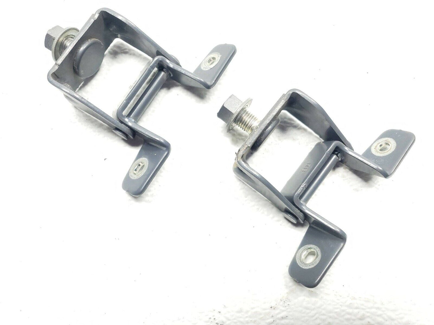12-17 Hyundai Accent Hatch Trunk Lid Tailgate Hinge Pair OEM