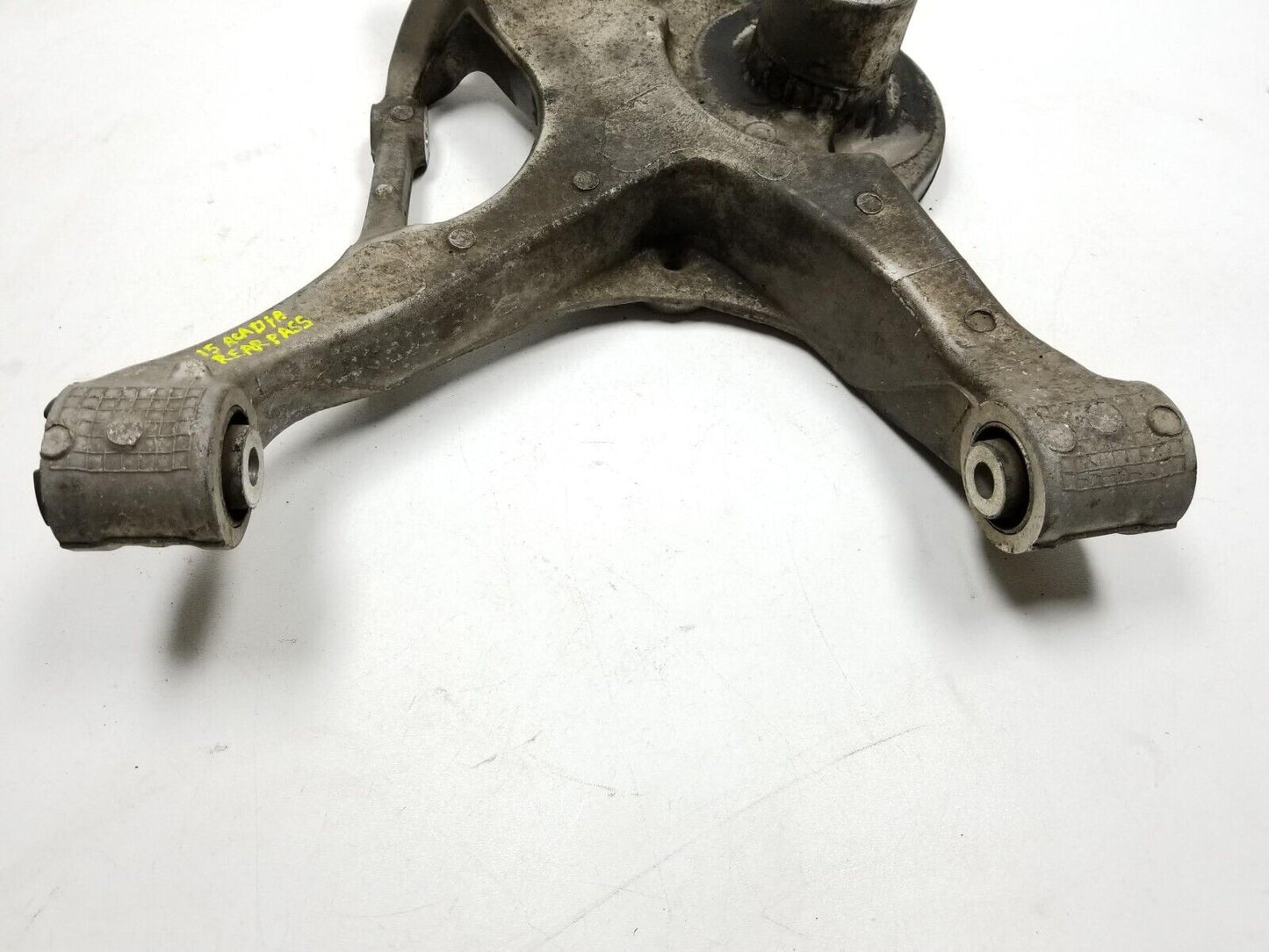 13 14 15 16 GMC Acadia Lower Control Arm Rear Passenger Side Right OEM