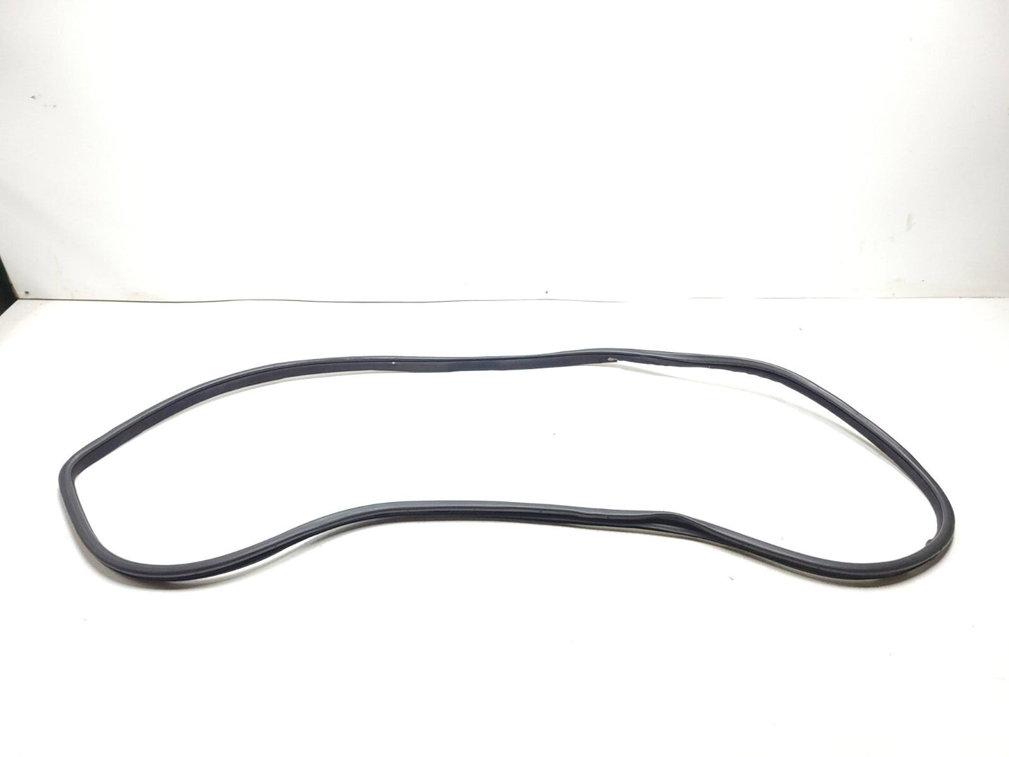 09-14 Hyundai Genesis Door Weatherstrip Seal Front Driver Side Left OEM Sedan