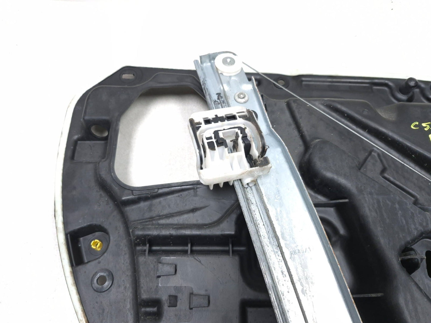 2018 Chrysler 300 Front Door Window Regulator & Carrier Passenger Side Right OEM