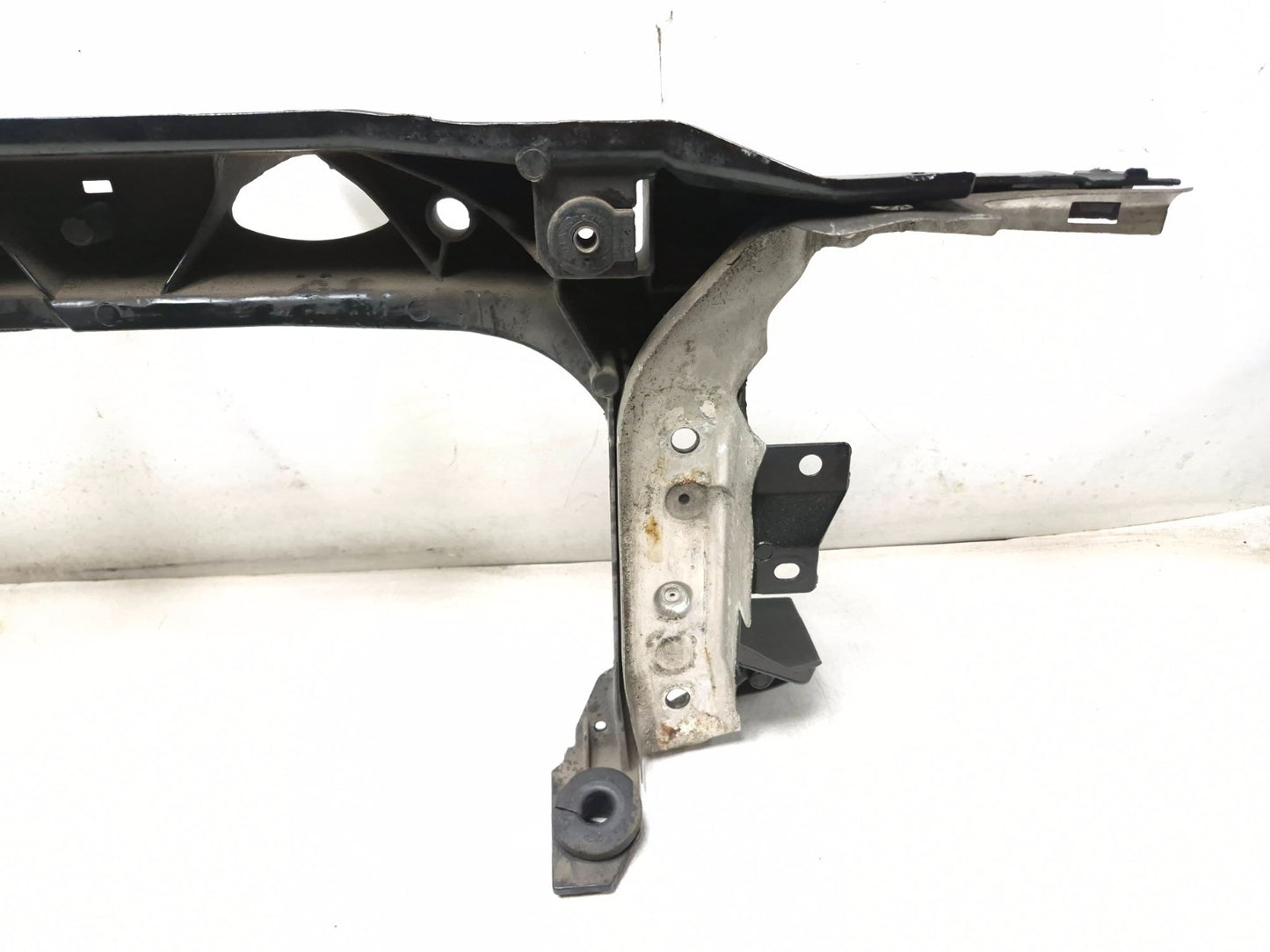 2008 Lincoln Navigator Radiator Core Support Upper OEM