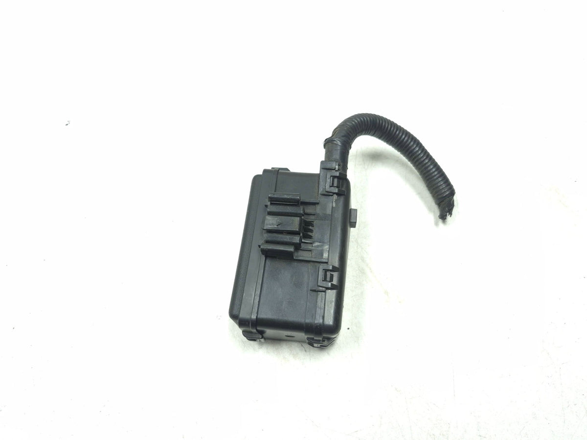 2017 Toyota Highlander 3.5l Under Hood Relay Box W/ Cover 82740-0e040 OEM