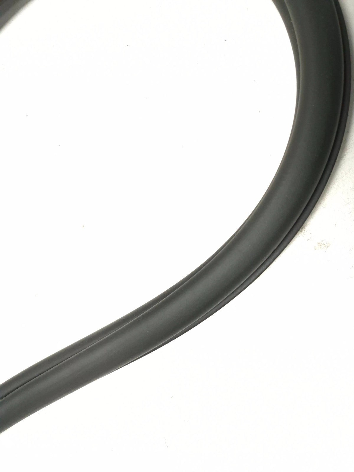 2015 Volkswagen Golf Door Weatherstrip Seal Front & Rear Passenger Side Rh OEM