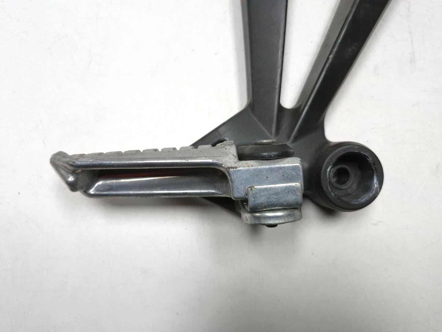 2008 Kawasaki Ninja 250r Ex250j Rear Left & Right Footpeg Pair OEM