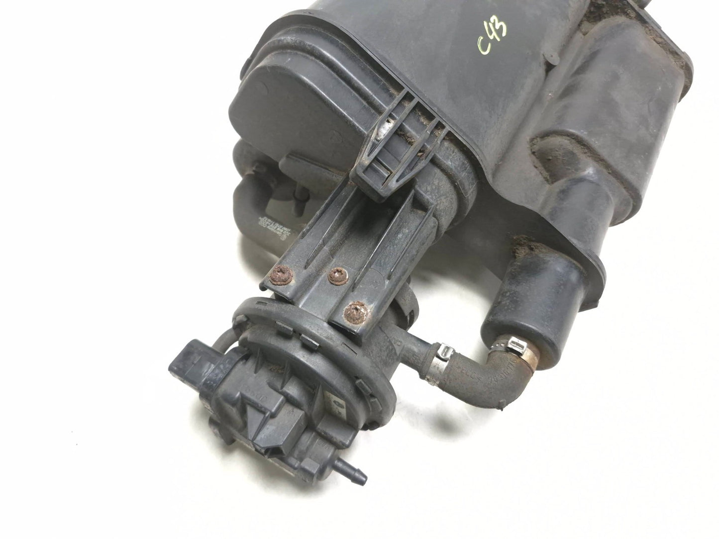 2011 Volkswagen Tiguan 2.0l Fuel Vapor Charcoal Canister OEM