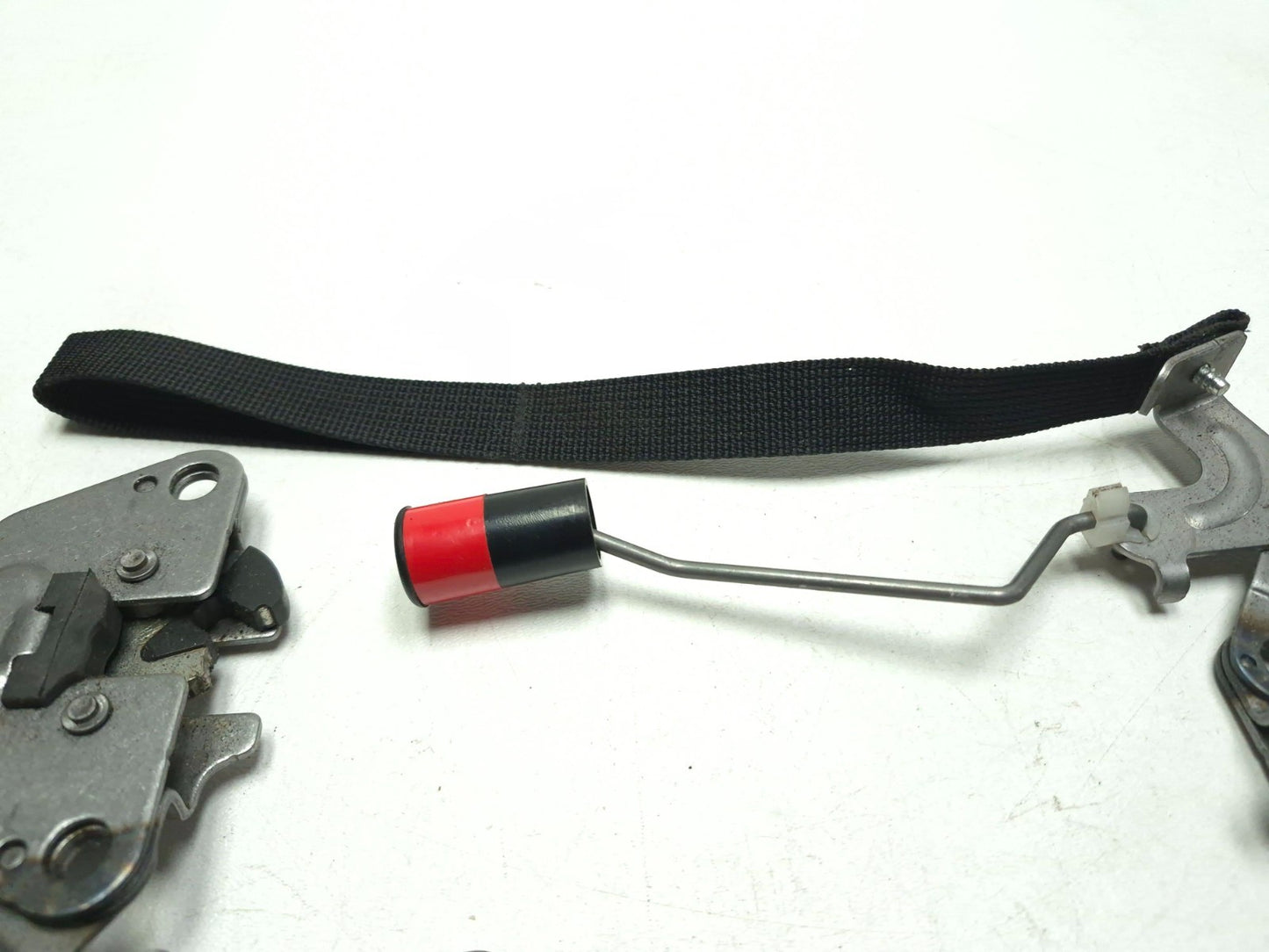 2005 Dodge Grand Caravan Rear Seat Fold Down Lock Lever Left & Right Pair Oem✅