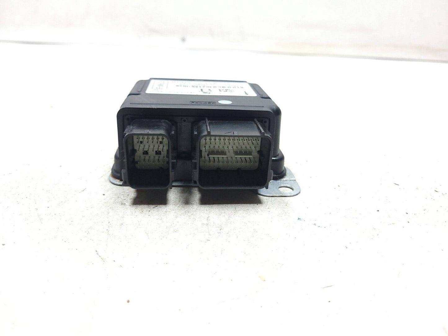 2013 - 2016 Ford Fusion Control Module Computer Ds7t-14b321-bb OEM