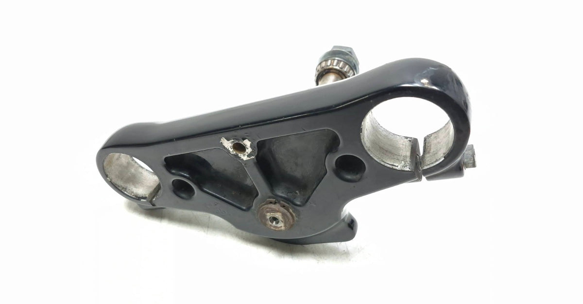 2008-2017 Harley Dyna Street Bob Fxdb Triple Tree Lower OEM