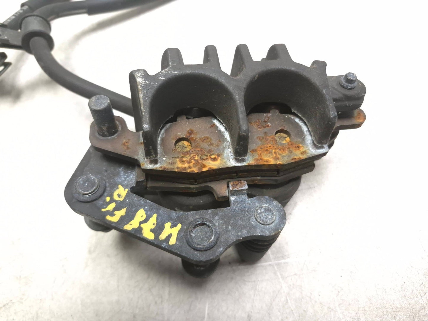 2006 Suzuki Katana Gsx600f Front Left & Right Brake Caliper Pair OEM