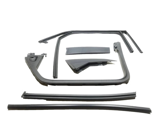 2022 Chevrolet Trailblazer Rear Door Window Frame Weatherstrip Passenger Rh OEM