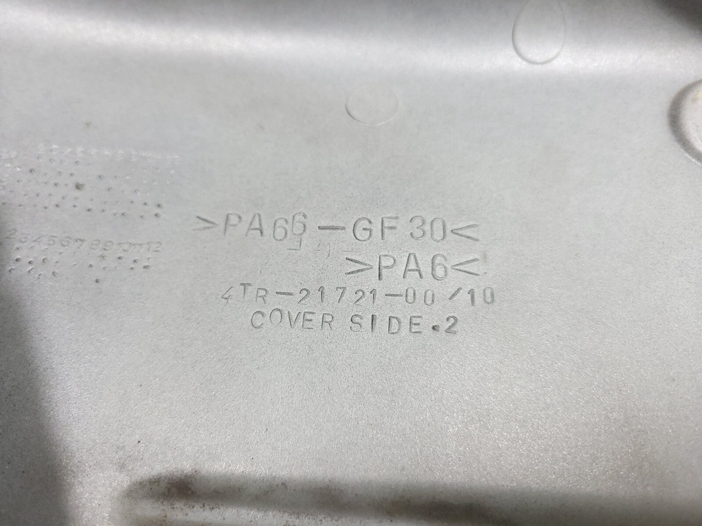 1998 - 2010 Yamaha V Star 650 Xvs650 Classic Right Side Cover Panel Fairing OEM