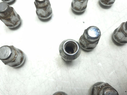 2016 Ford Transit Connect Wheel Lug Nut 18pcs OEM