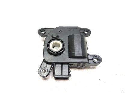 2014 Hyundai Accent HVAC Vent Actuator Flap Motor OEM