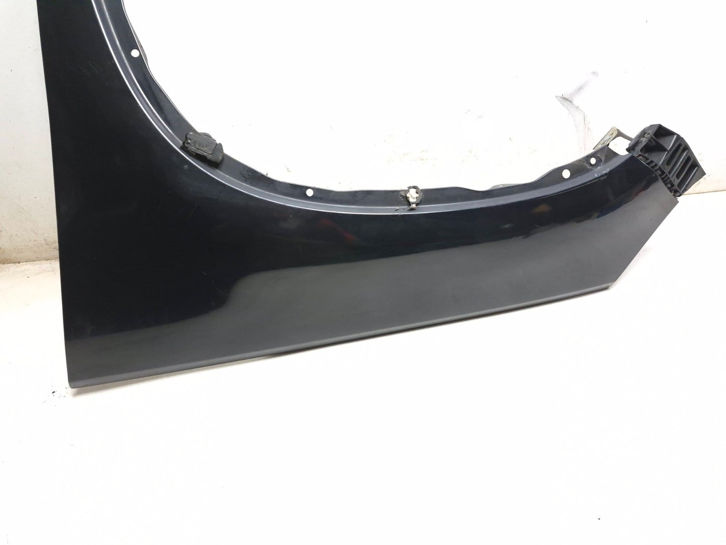 2011 Volkswagen Tiguan 2.0l Front Fender Left Driver Side OEM
