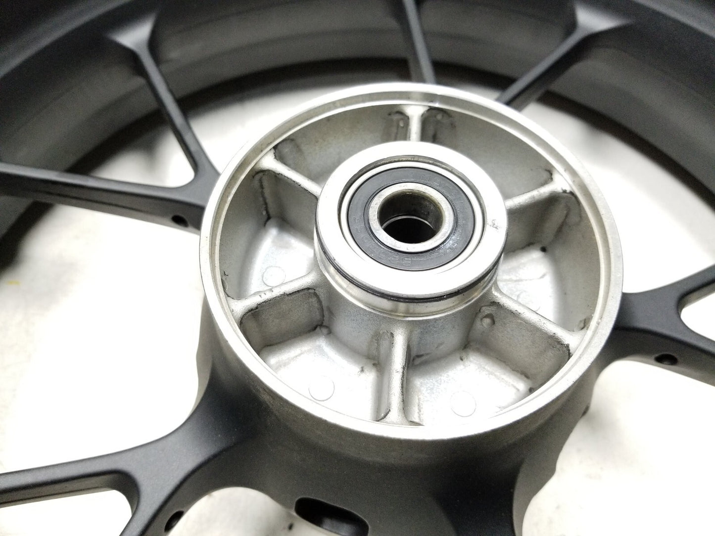 19 - 23 Honda Cbf300 Na Rear Wheel 150/60r17 OEM