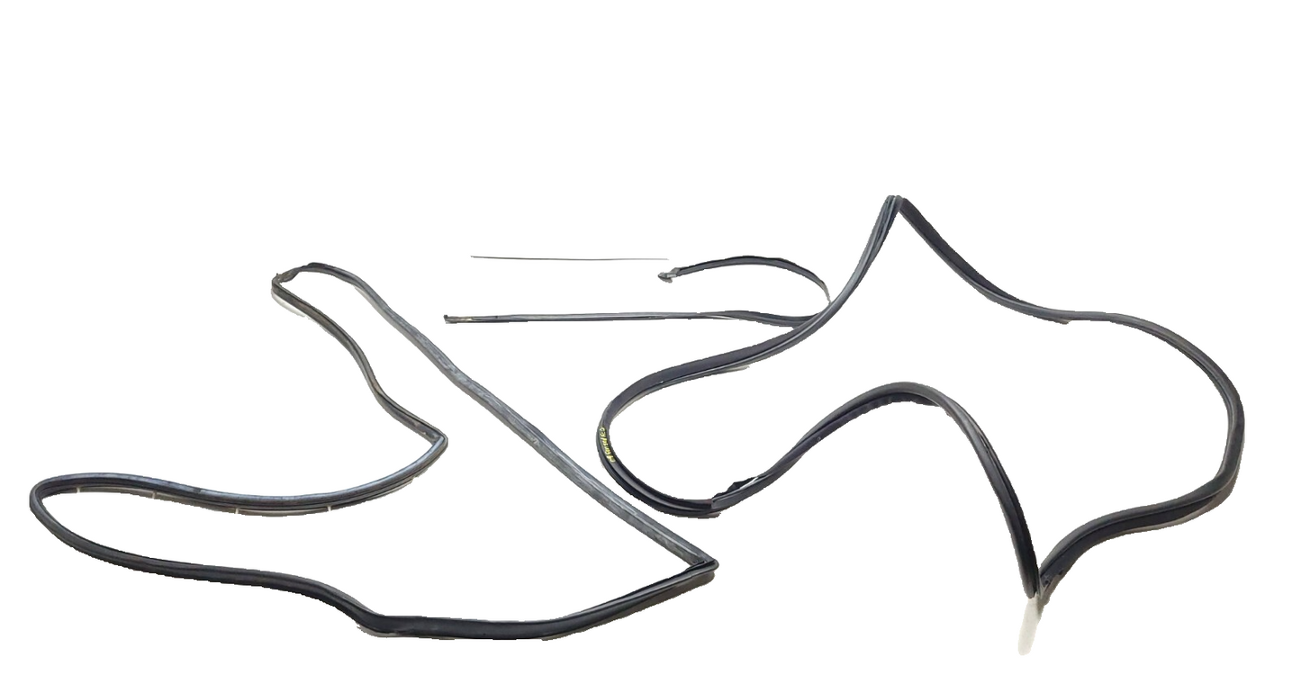 09-14 Hyundai Genesis Door Weatherstrip Seal Front Driver Side Left OEM Sedan