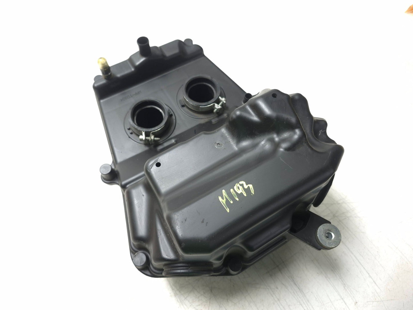2019 Kawasaki Z400 Er400d Air Cleaner Box OEM