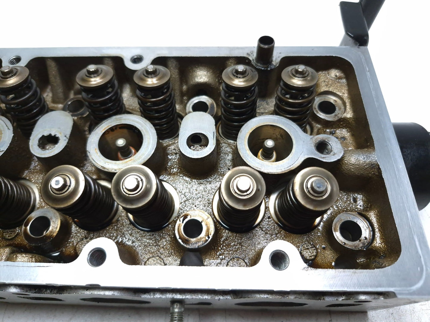 2014 Fiat 500l Engine Cylinder Head 55248278 OEM