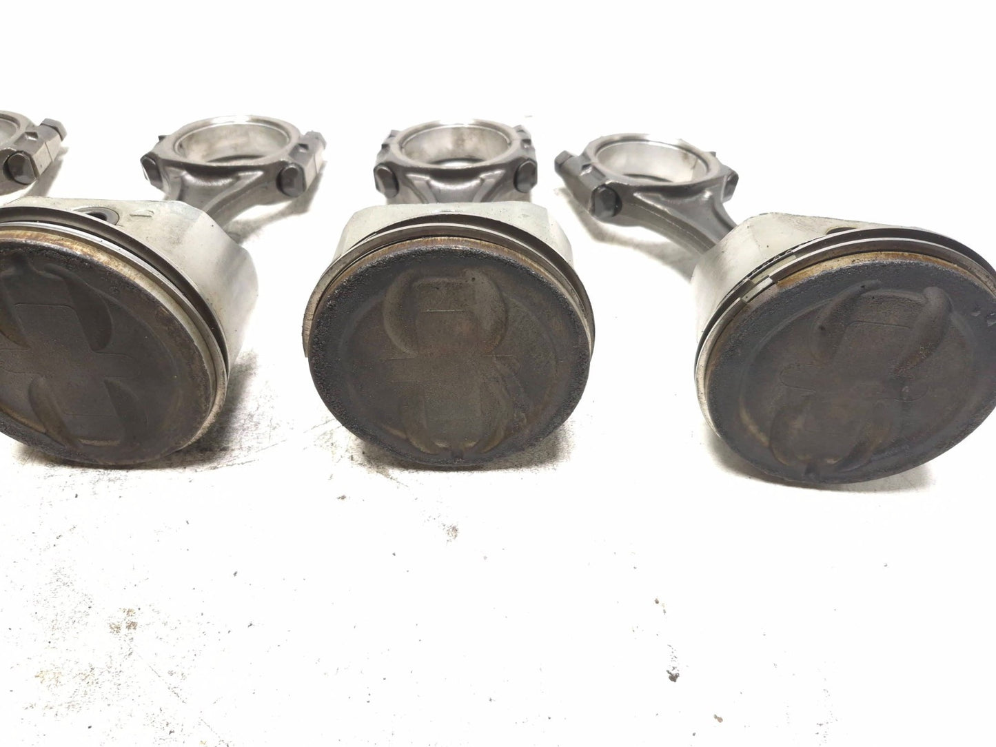 Yale Forklift V6 4.3l Engine Piston W/ Connecting Rod 6 Pcs OEM